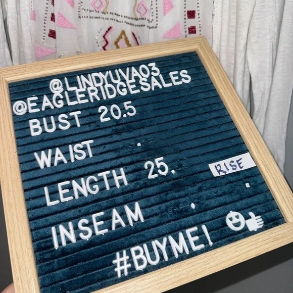 EUC Anthropologie Akemi + Kin Veyo Long Sleeve Blouse Size Large - Picture 8 of 8